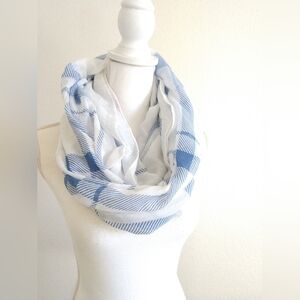 NEW Blue White Check Infinity Fashion Scarf Cotton NWT 6014